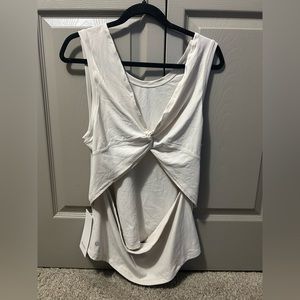 NWT Nulu Back Twist Yoga Tank